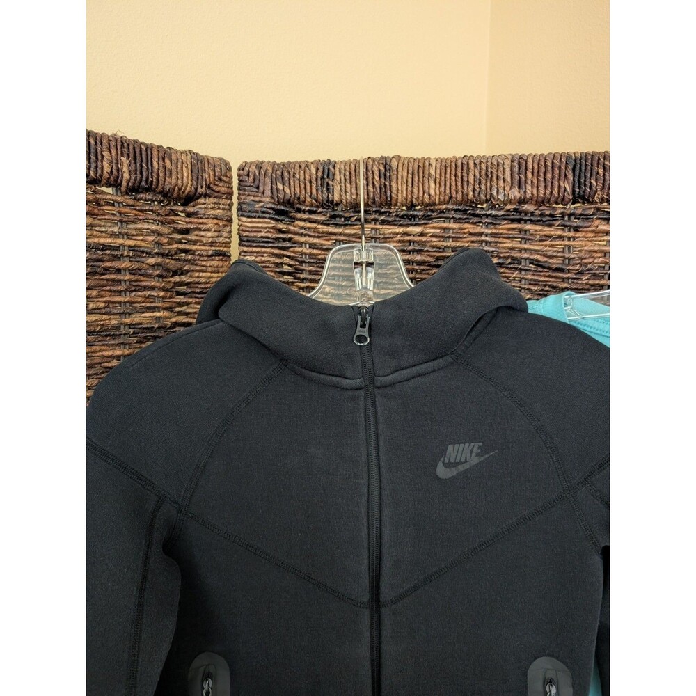 Nike Tech Fleece Zip Up Hoodie Jacket Tee Shirt Girl's Medium Large Black Aqua - Picture 10 of 10